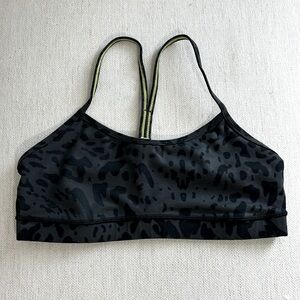 Lululemon Sports Bra Size L
